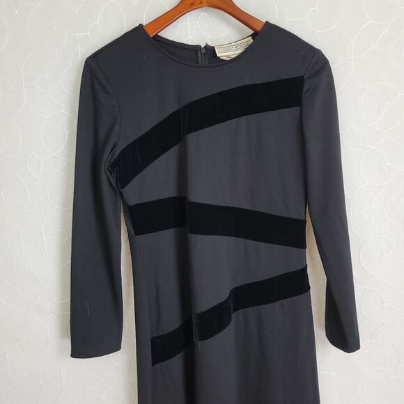VTG Jessica Howard Velvet Maxi Dress Womens 12 Black on Black Velvet Witchy Goth - Picture 2 of 4